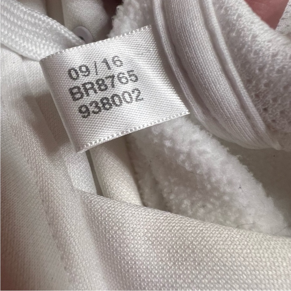 Adidas Climawarm White Ombré
Thumb Hole Hooded Sweatshirt - Picture 8 of 8